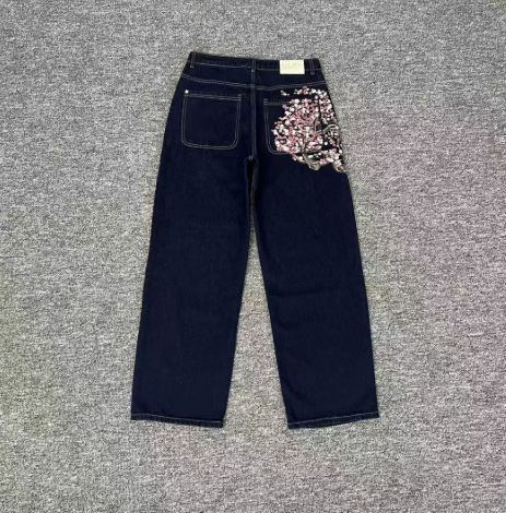 Derschutze Floral Embroidery Pocket Straight-Leg Jeans